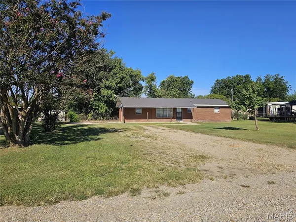 $110,000 | 39389 County Road 233, Malden, MO 63863