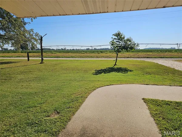 $110,000 | 39389 County Road 233, Malden, MO 63863