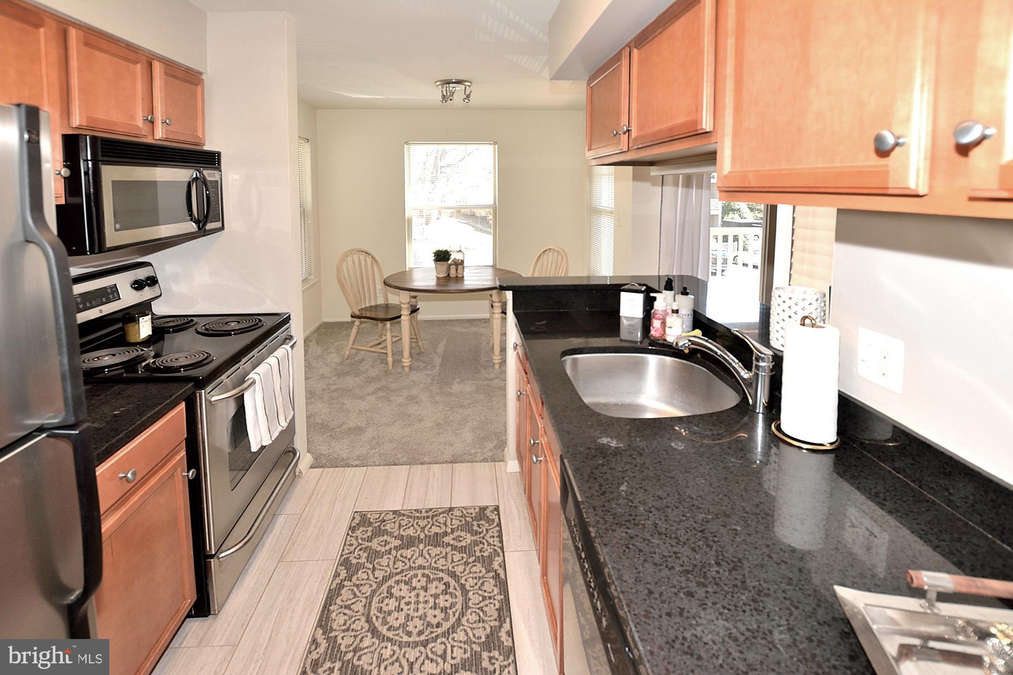 1715 Ascot Way, Unit D Reston, VA 20190 - Photo 14 of 36 Stainless appliances