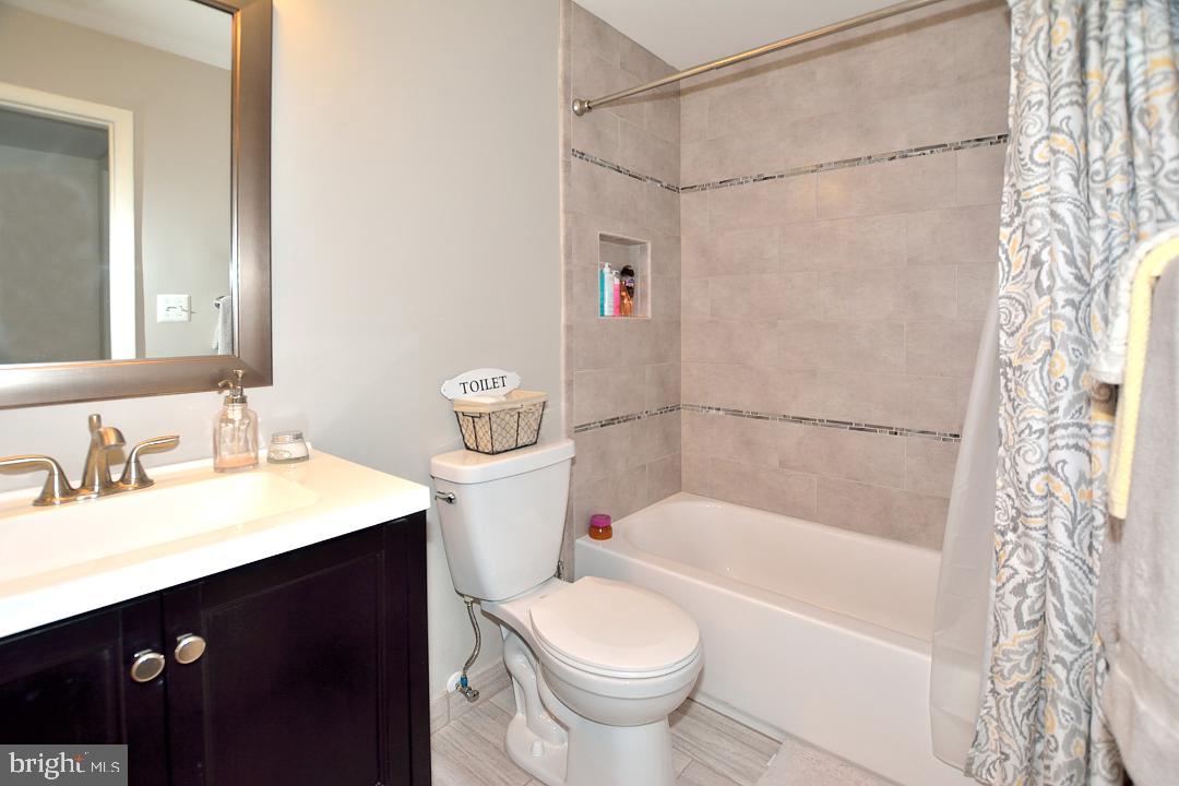1715 Ascot Way, Unit D Reston, VA 20190 - Photo 15 of 36 All new bathroom totally remodeled 2017