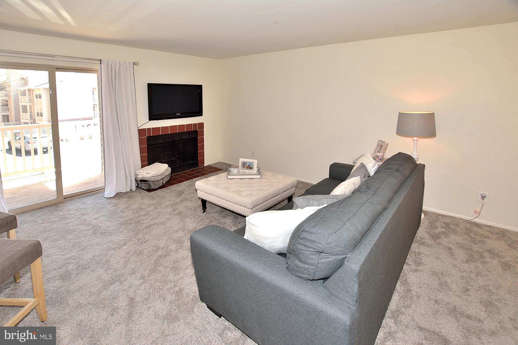 1715 Ascot Way, Unit D Reston, VA 20190 - Photo 7 of 36 Nice light streams through