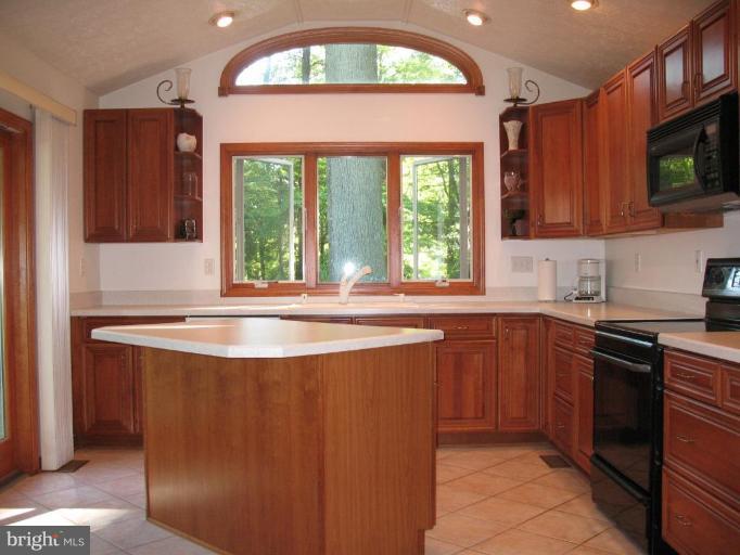 202 Eastern Road Pasadena, MD 21122 - Photo 6 of 28 CUSTOM KITCHEN CABINETS ,ANDERSON DOORS AND WINDOW