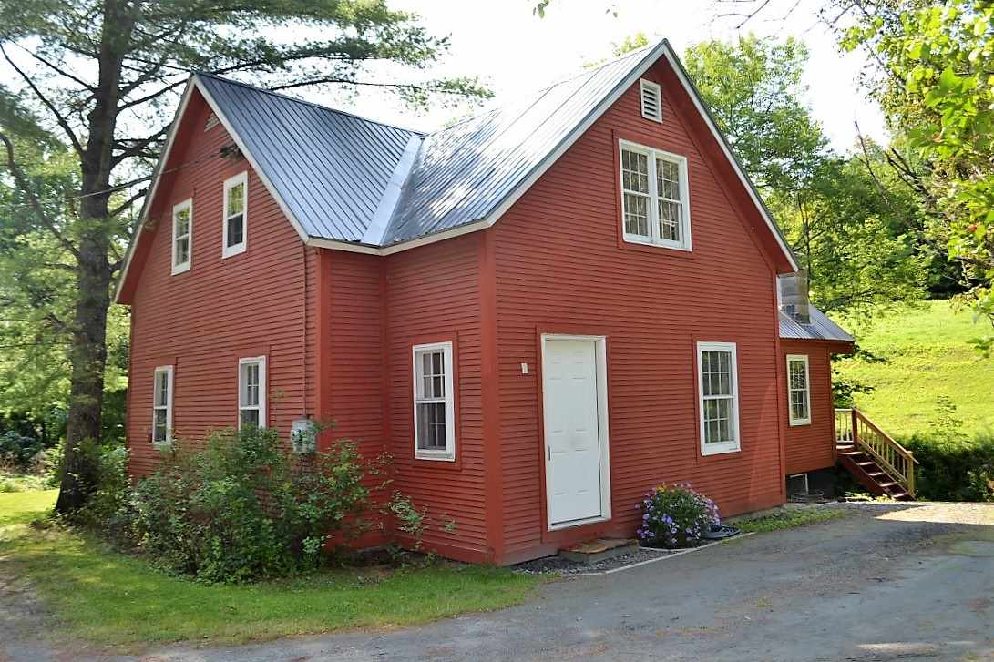 396 East Hill Road Middlesex, VT 05602 - Photo 1 of 39