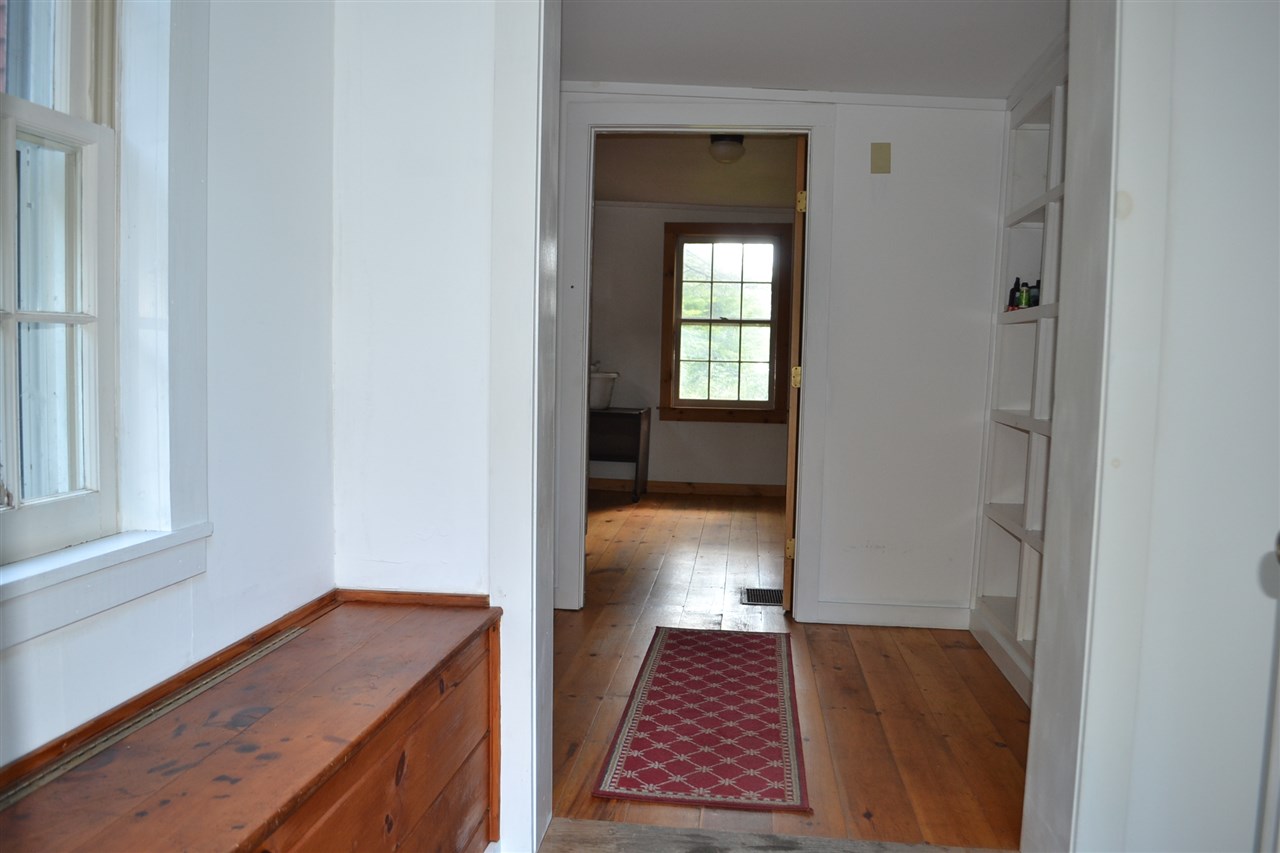 396 East Hill Road Middlesex, VT 05602 - Photo 4 of 39
