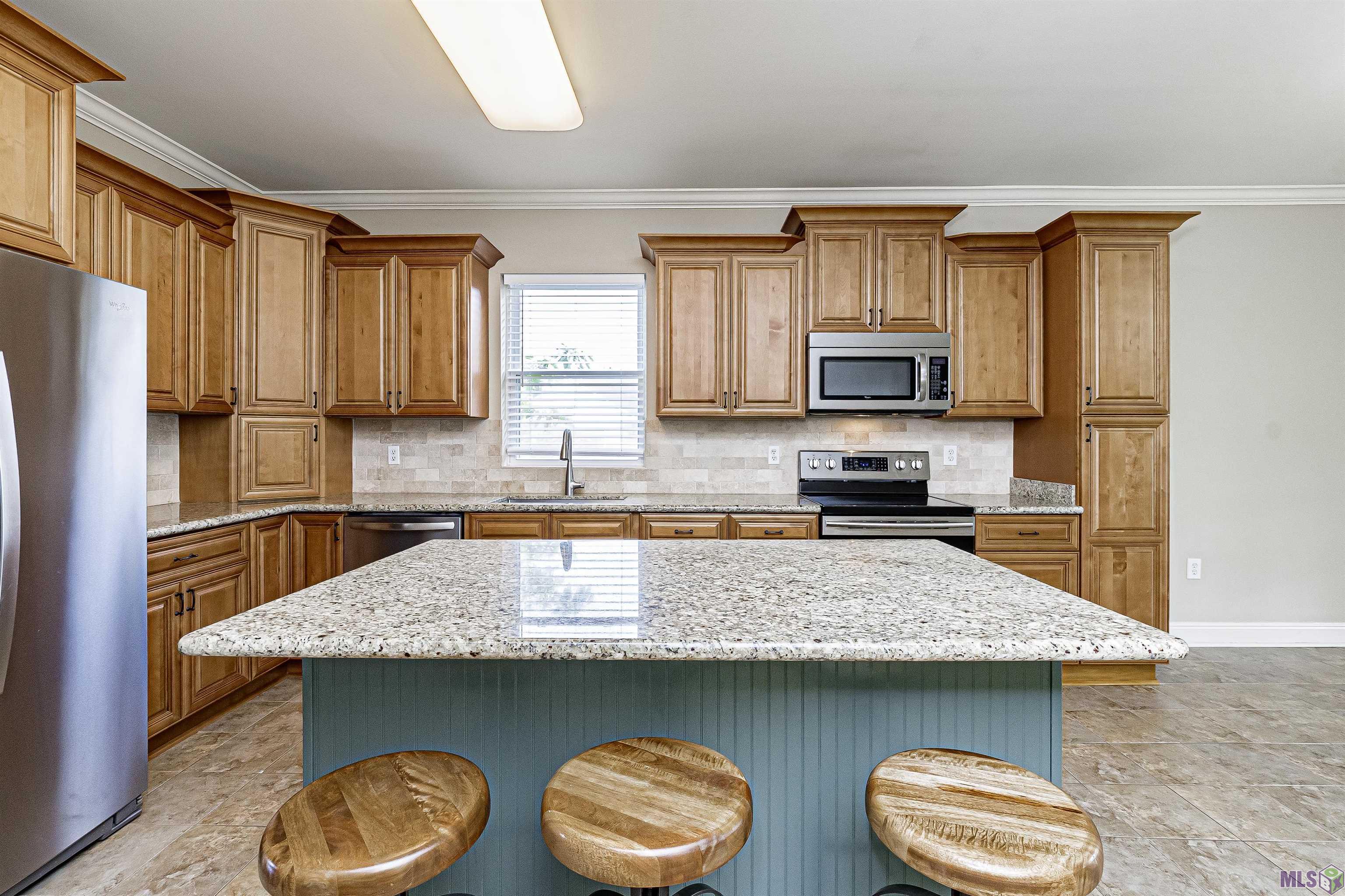 40071 Parker Road Prairieville, LA 70769 - Photo 4 of 32 Gallery Image 4