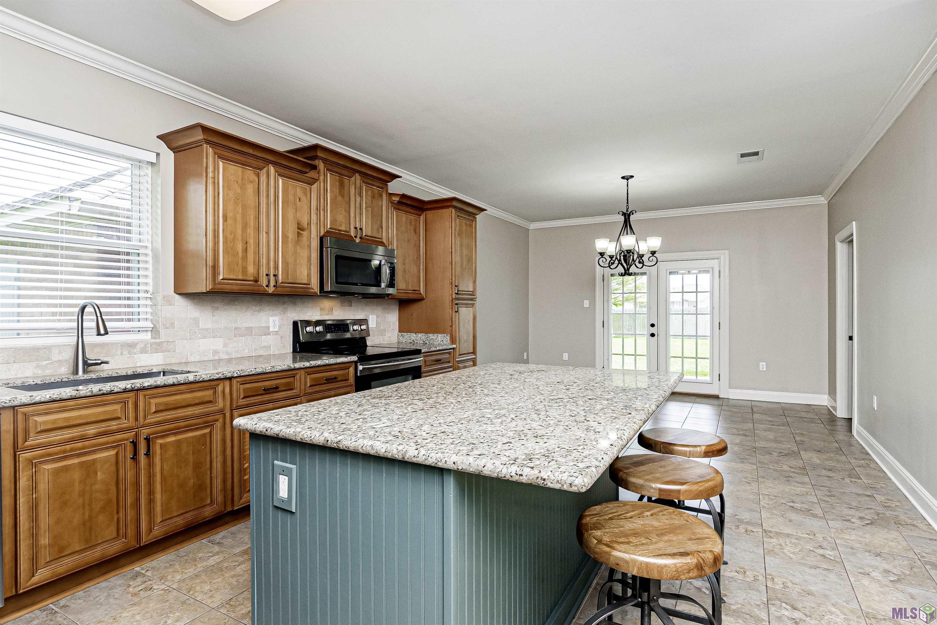 40071 Parker Road Prairieville, LA 70769 - Photo 8 of 32 Gallery Image 8