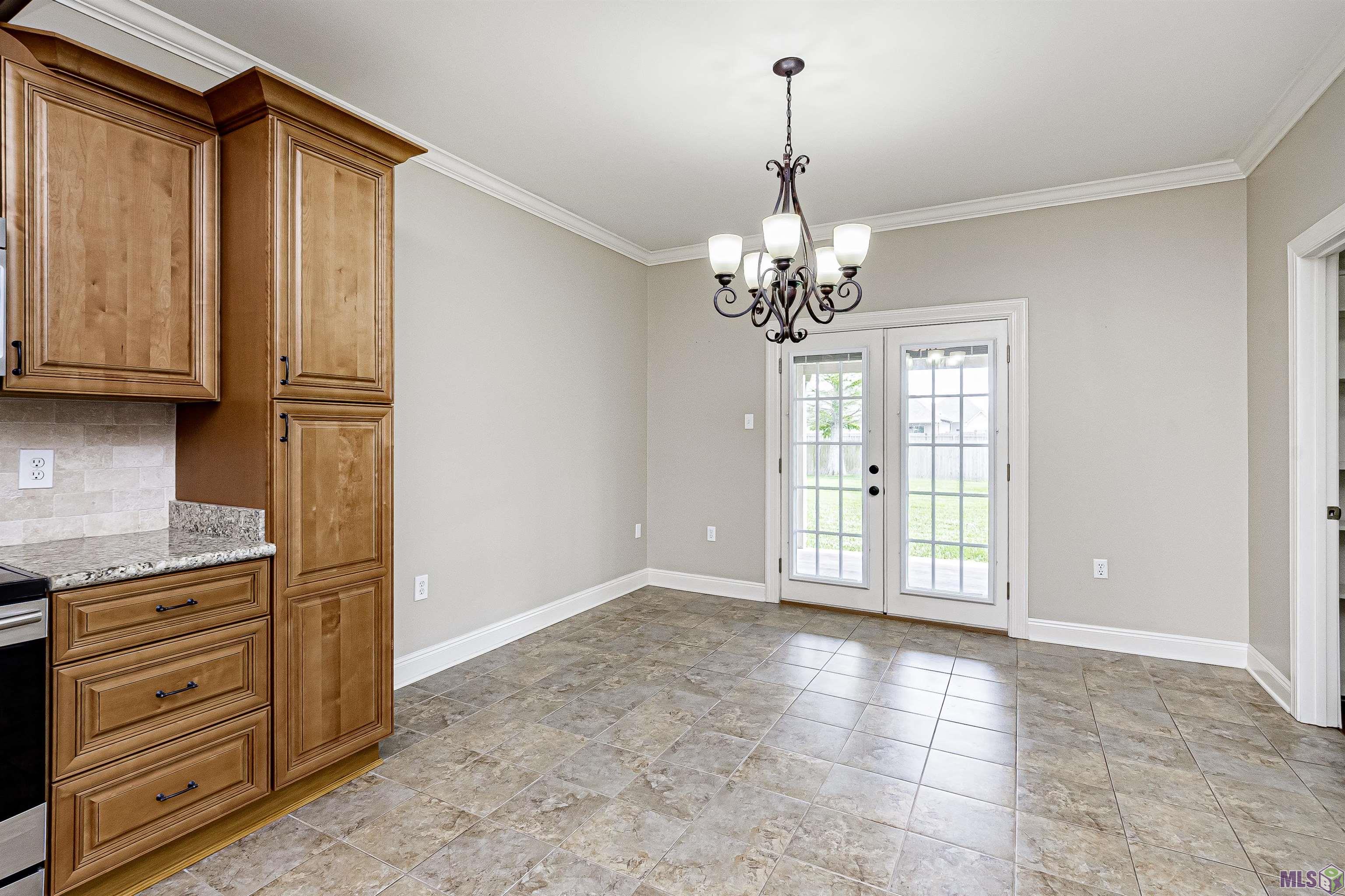 40071 Parker Road Prairieville, LA 70769 - Photo 10 of 32 Gallery Image 10