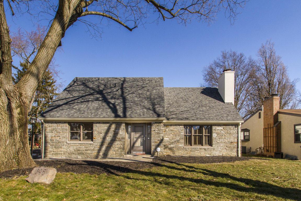 396 South Chesterfield Road Columbus, OH 43209 - Photo 1 of 53