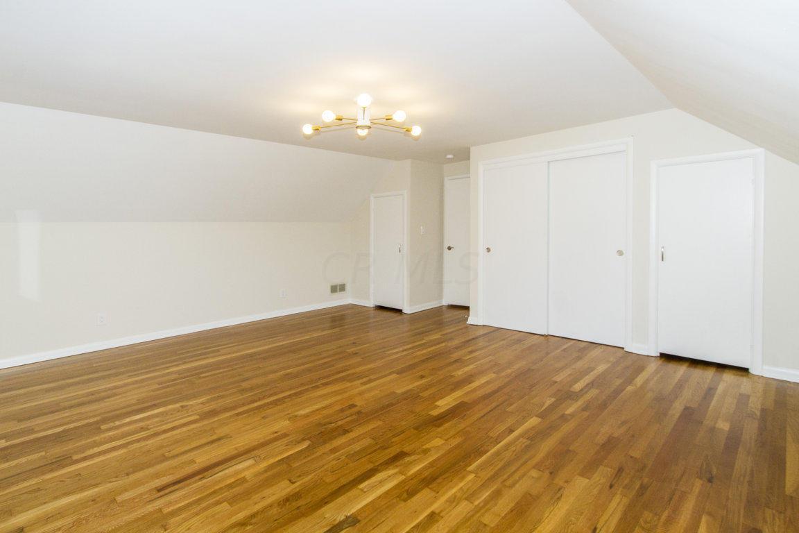 396 South Chesterfield Road Columbus, OH 43209 - Photo 32 of 53