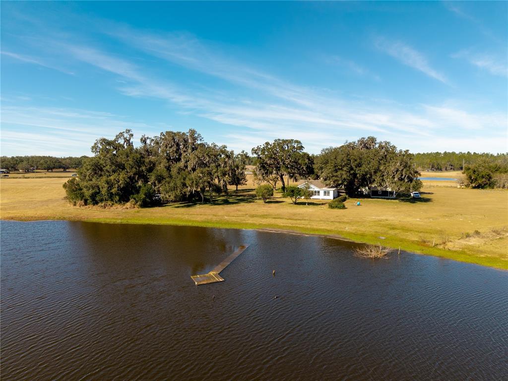 9504 Fort King Road Dade City, FL 33525 - Photo 35 of 51 a view of an ocean and beach