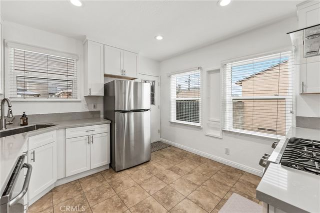 $815,000 | 2057 West 96th Street, Los Angeles, CA 90047