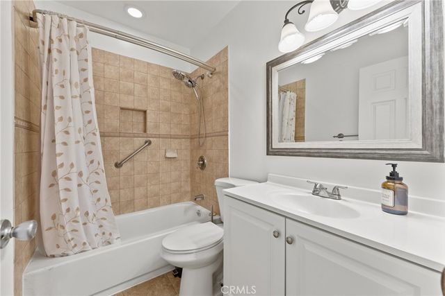 $815,000 | 2057 West 96th Street, Los Angeles, CA 90047