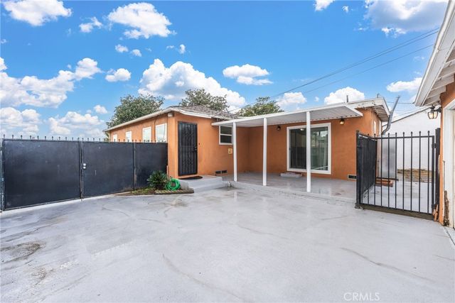 $815,000 | 2057 West 96th Street, Los Angeles, CA 90047
