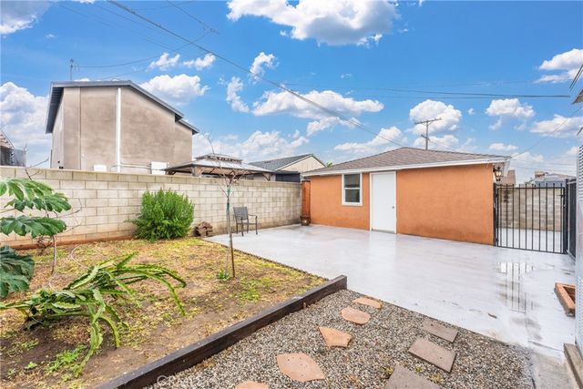 $815,000 | 2057 West 96th Street, Los Angeles, CA 90047