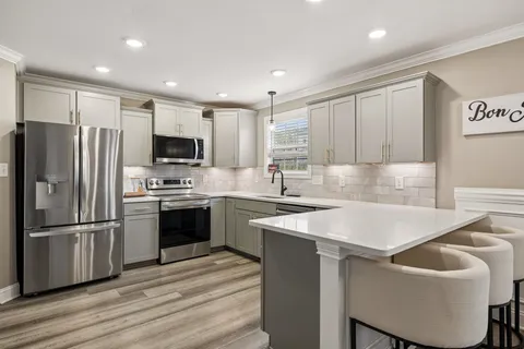 $499,900 | 429 Crestwicke Court, Clarksville, TN 37043