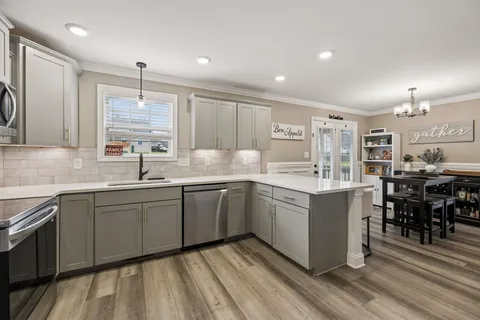 $499,900 | 429 Crestwicke Court, Clarksville, TN 37043