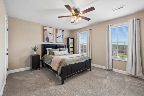 $499,900 | 429 Crestwicke Court, Clarksville, TN 37043