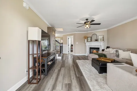 $499,900 | 429 Crestwicke Court, Clarksville, TN 37043