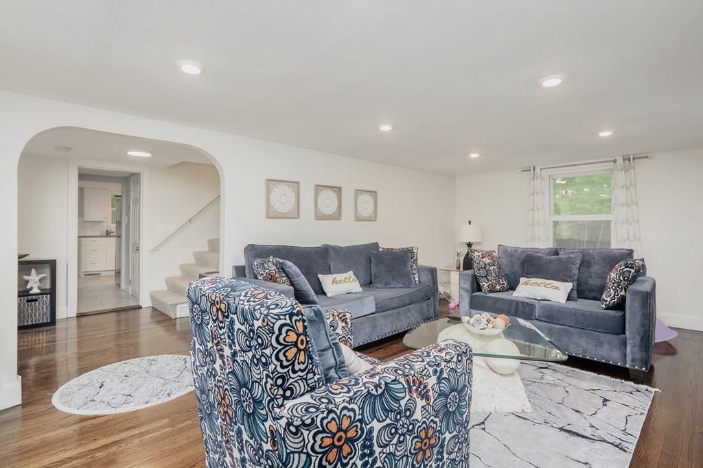 29 Pines Road Billerica, MA 01821 - Photo 15 of 40 Gallery Image 15