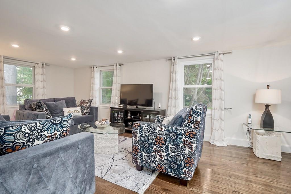 29 Pines Road Billerica, MA 01821 - Photo 16 of 40 Gallery Image 16