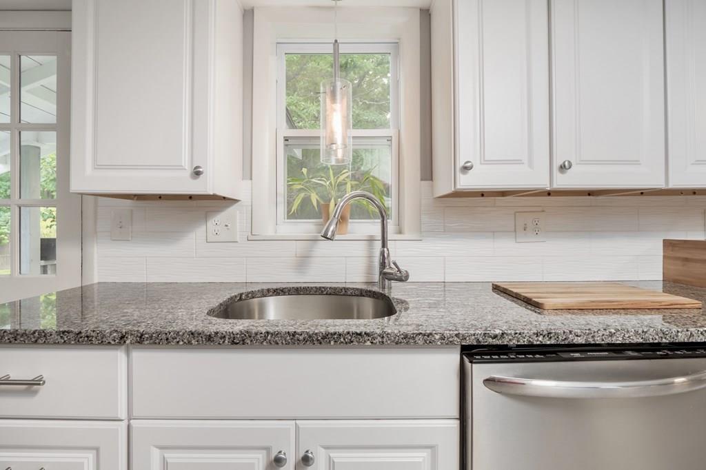 29 Pines Road Billerica, MA 01821 - Photo 19 of 40 Gallery Image 19