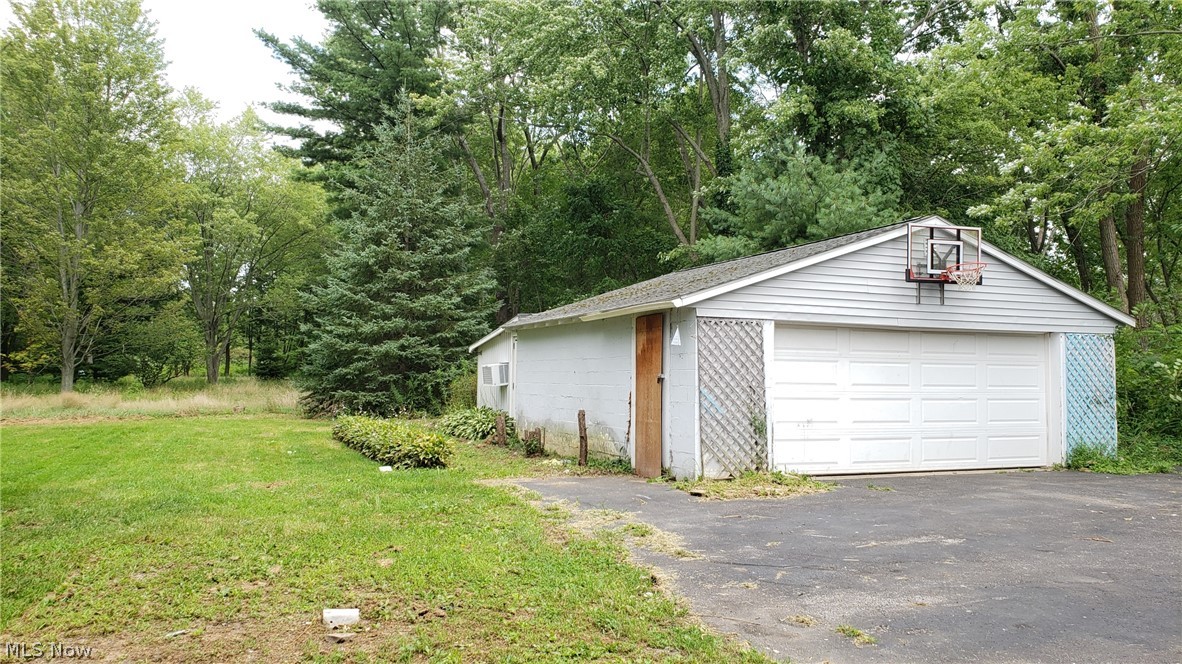 260 Dayton Road Madison, OH 44057 - Photo 4 of 21 Gallery Image 4