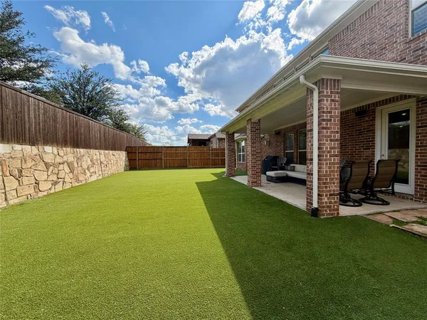 $999,500 | 2705 Walnut Creek Lane, The Colony, TX 75056