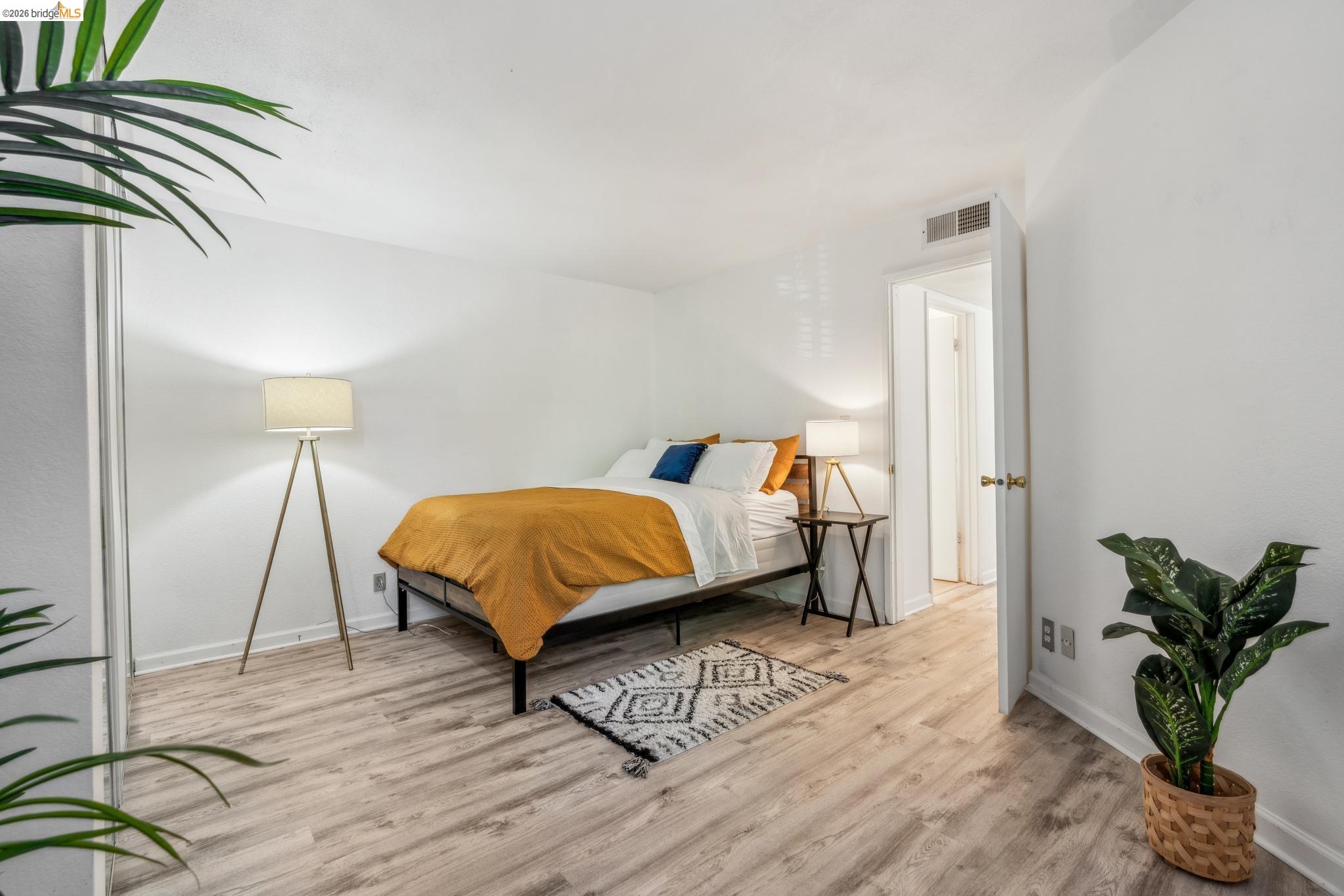 2121 Vale Road, Unit 121 San Pablo, CA 94806 - Photo 17 of 41