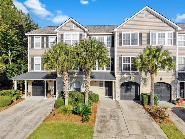 $595,000 | 1442 Hamlin Park Circle, Mount Pleasant, SC 29466