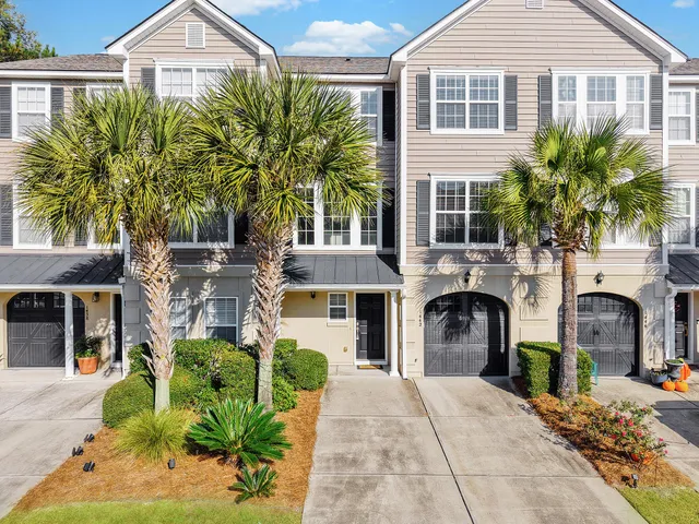 $595,000 | 1442 Hamlin Park Circle, Mount Pleasant, SC 29466