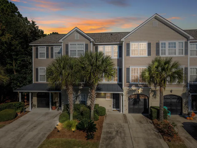 $595,000 | 1442 Hamlin Park Circle, Mount Pleasant, SC 29466