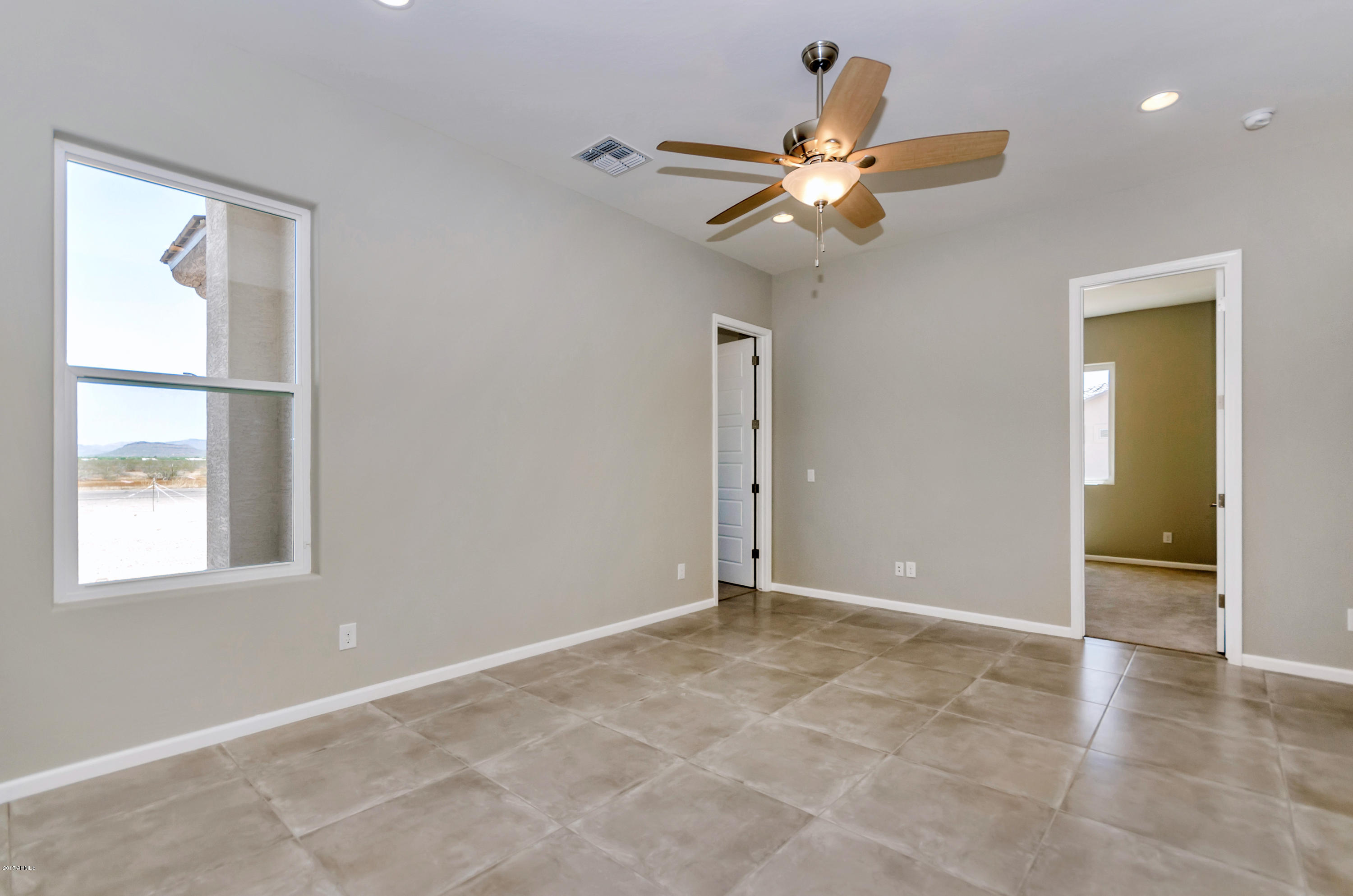 43 West Cloud Road Phoenix, AZ 85086 - Photo 18 of 49 TOD_6696