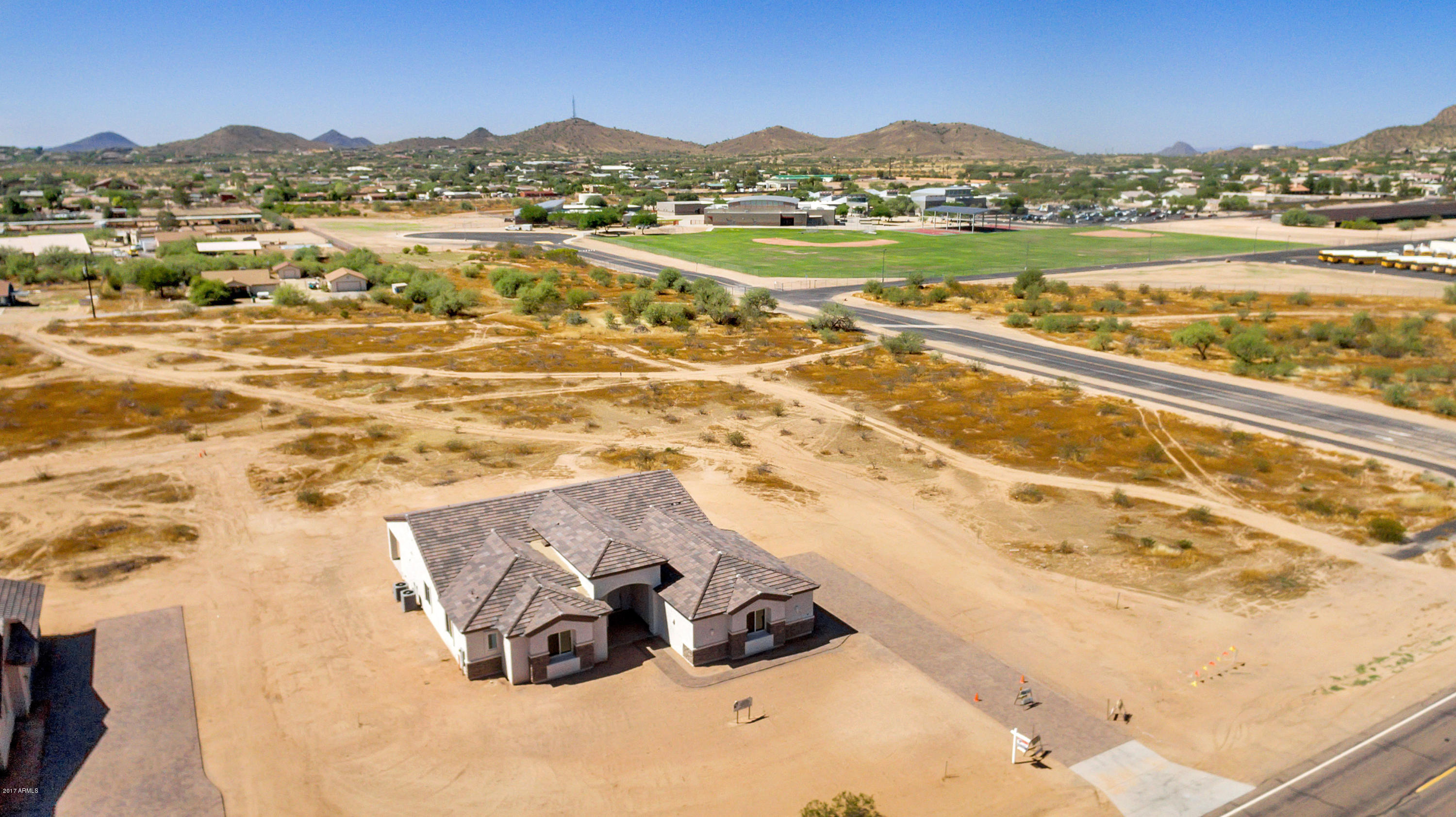 43 West Cloud Road Phoenix, AZ 85086 - Photo 45 of 49 DJI_0027