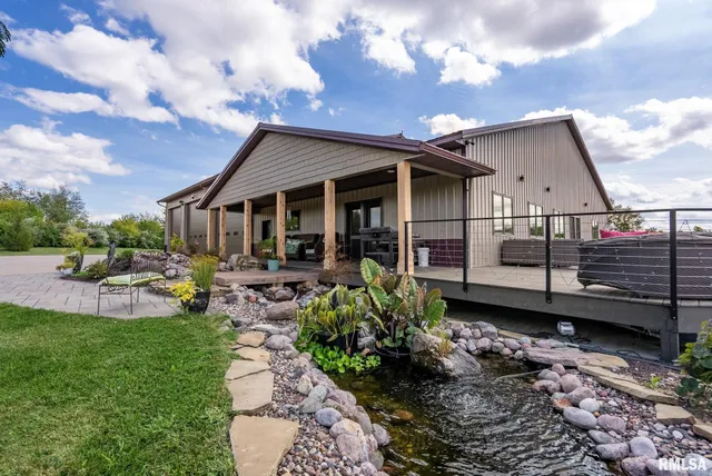 $2,200,000 | 9901 Highway 6, Geneseo, IL 61254