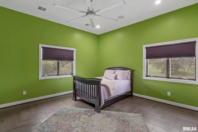 $2,200,000 | 9901 Highway 6, Geneseo, IL 61254