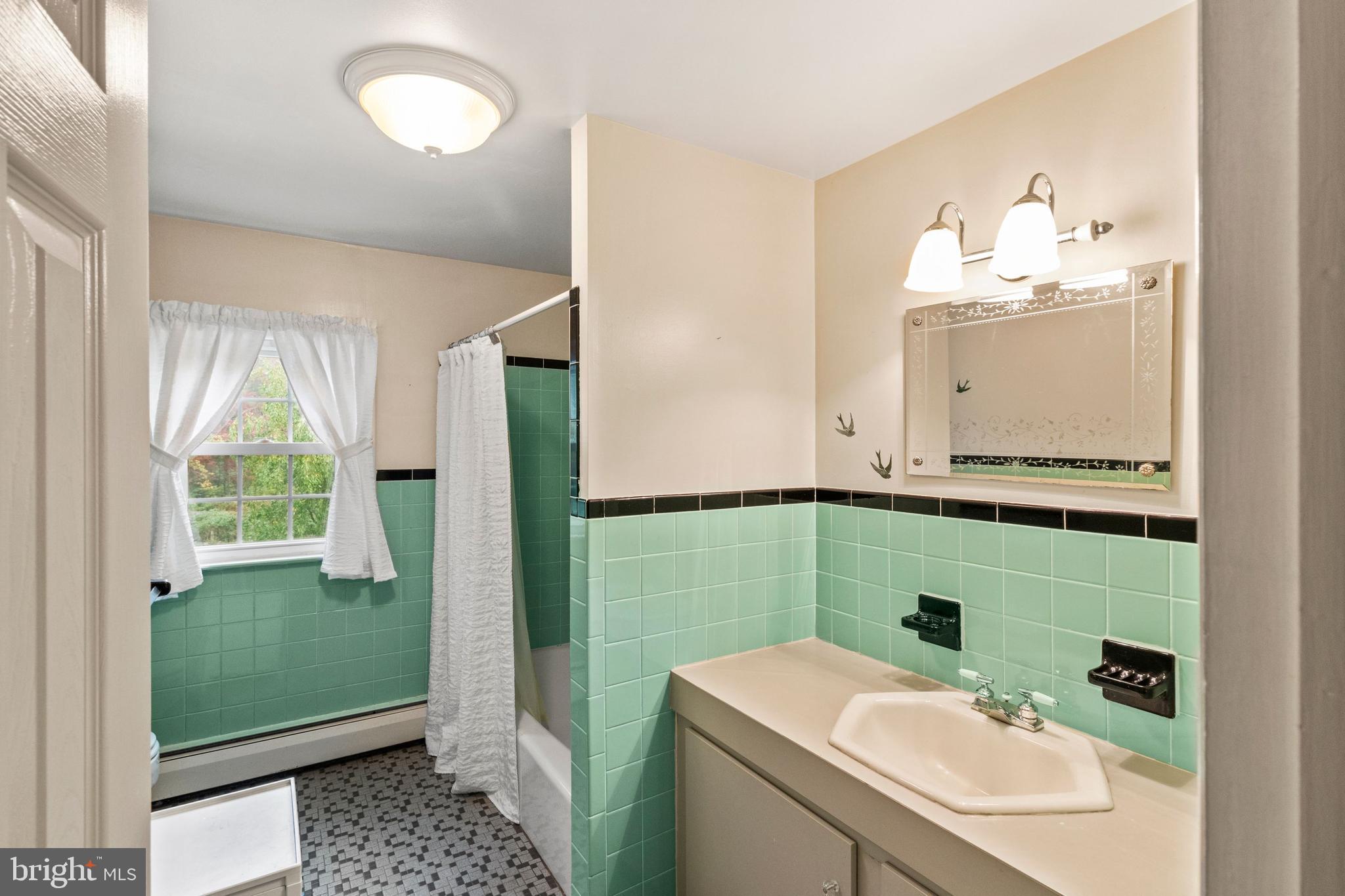 4250 Morris Road Hatboro, PA 19040 - Photo 31 of 36