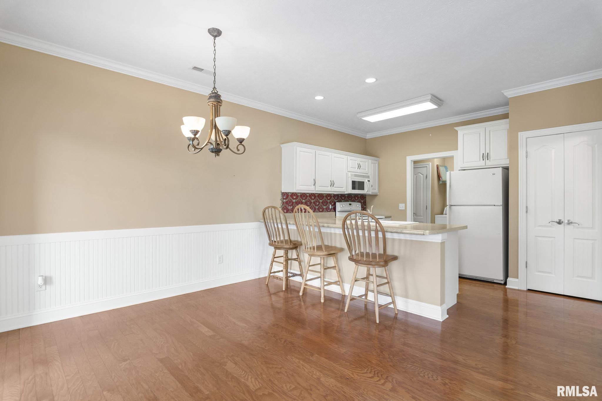 3401 Pinyon Drive Springfield, IL 62711 - Photo 12 of 25