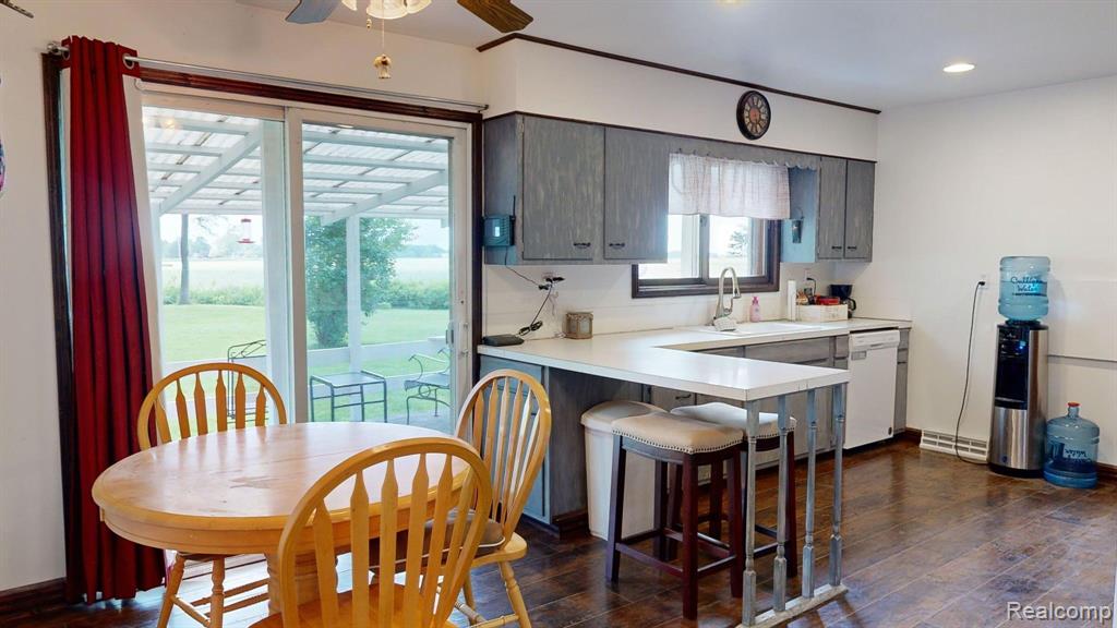 9195 Shipman Road Corunna, MI 48817 - Photo 21 of 31