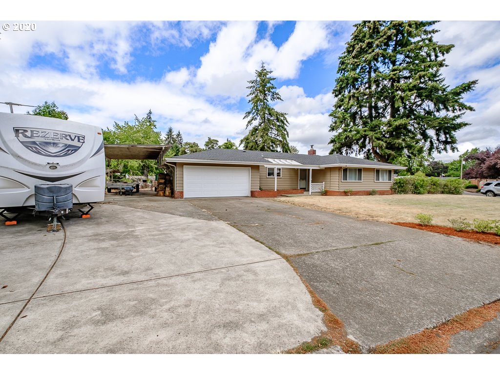 1550 Menlo Loop Springfield, OR 97477 - Photo 3 of 27