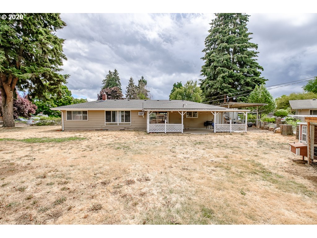 1550 Menlo Loop Springfield, OR 97477 - Photo 24 of 27