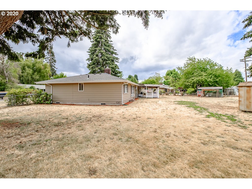 1550 Menlo Loop Springfield, OR 97477 - Photo 26 of 27