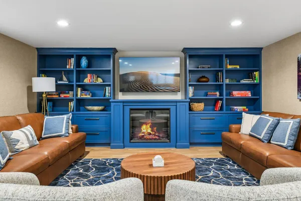 $1,795,000 | 540 Indian Mound Street East, Unit 1A, Wayzata, MN 55391