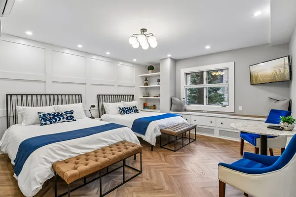 $1,795,000 | 540 Indian Mound Street East, Unit 1A, Wayzata, MN 55391