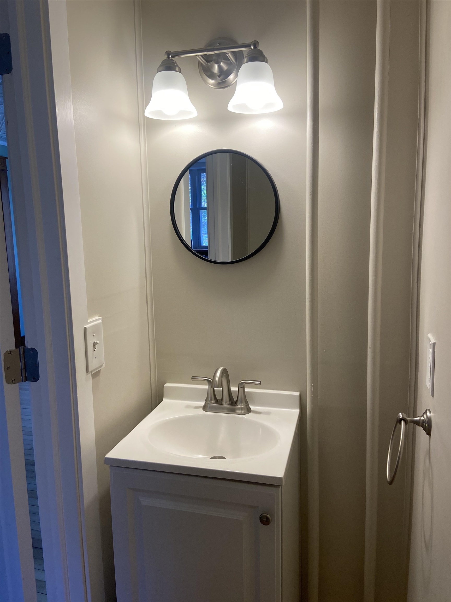 21 Williams Street Rutland, VT 05701 - Photo 6 of 40