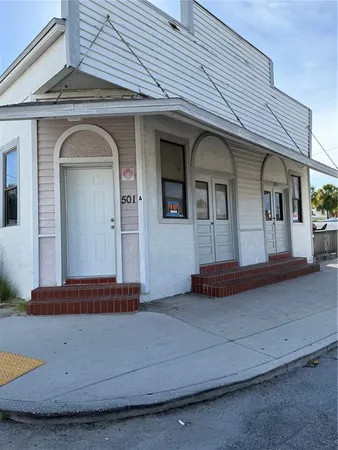 $1,800 | 501 Athens Street, Unit A & B, Tarpon Springs, FL 34689