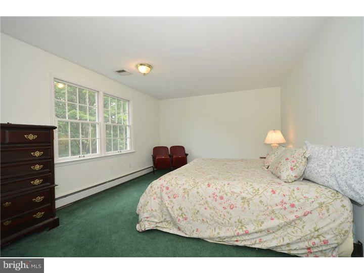 916 Hunt Road Newtown Square, PA 19073 - Photo 16 of 21 Gallery Image 16