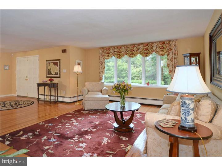 916 Hunt Road Newtown Square, PA 19073 - Photo 5 of 21 Gallery Image 5