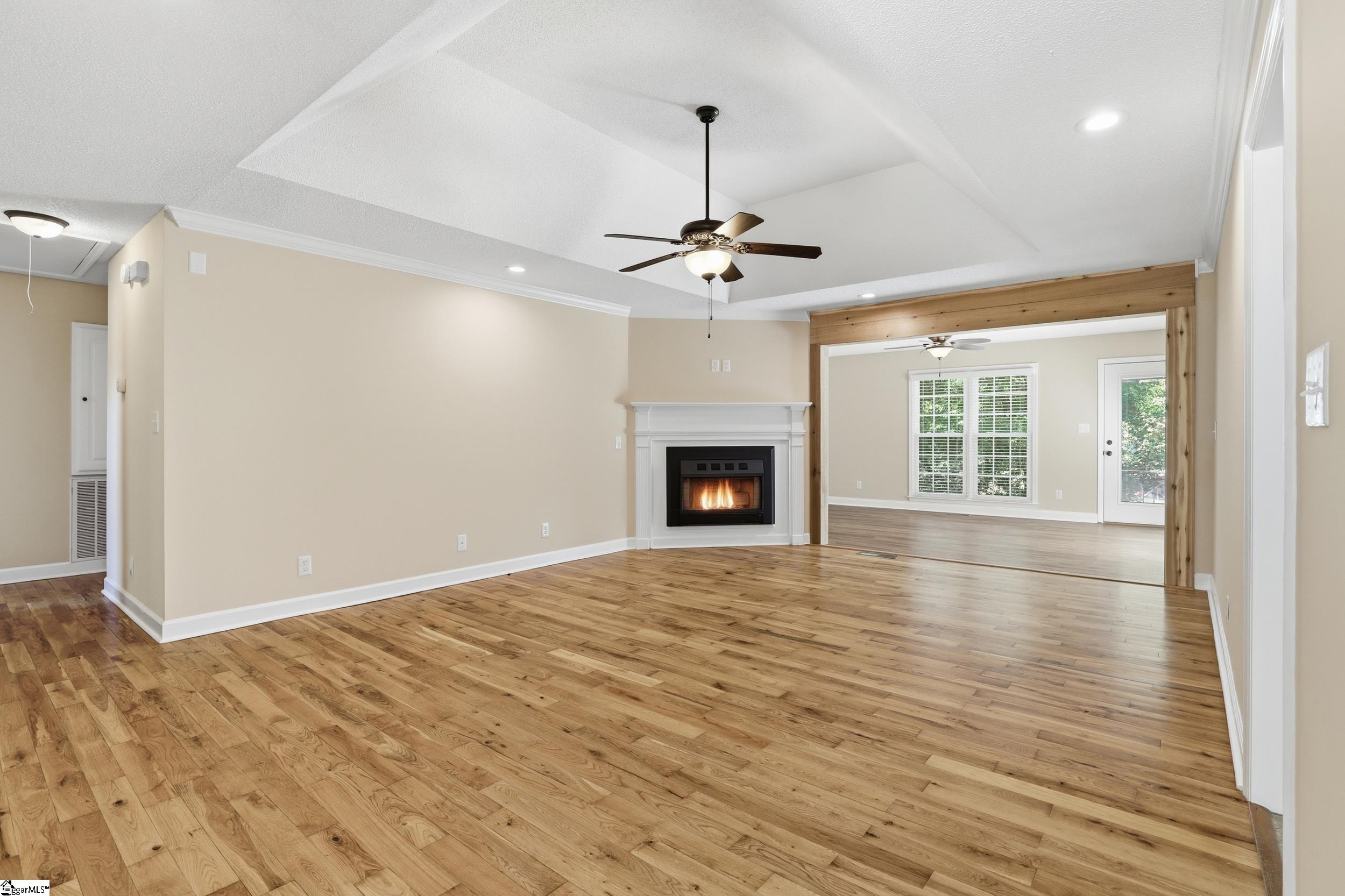 324 Golden Carriage Run Boiling Springs, SC 29316 - Photo 3 of 30