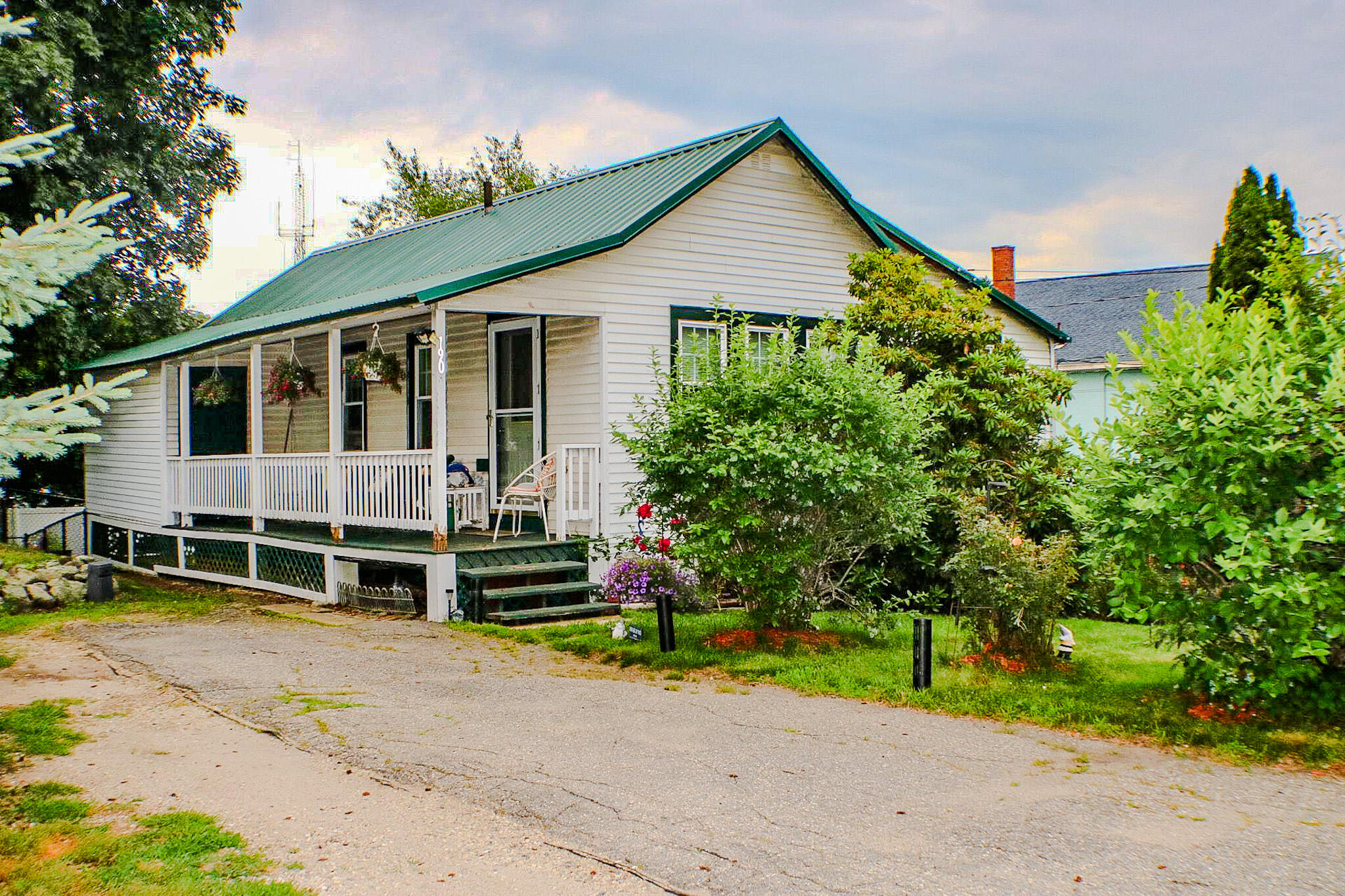 190 State Road Kittery, ME 03904 - Photo 1 of 32 ql8Sa3TQ