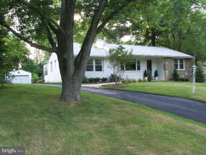 58 Mallard Road Holland, PA 18966 - Photo 1 of 25 Exterior Front